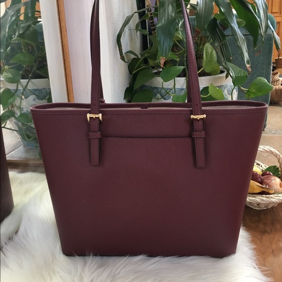 Michael Kors MD Carryall tote - Picture 2 of 8